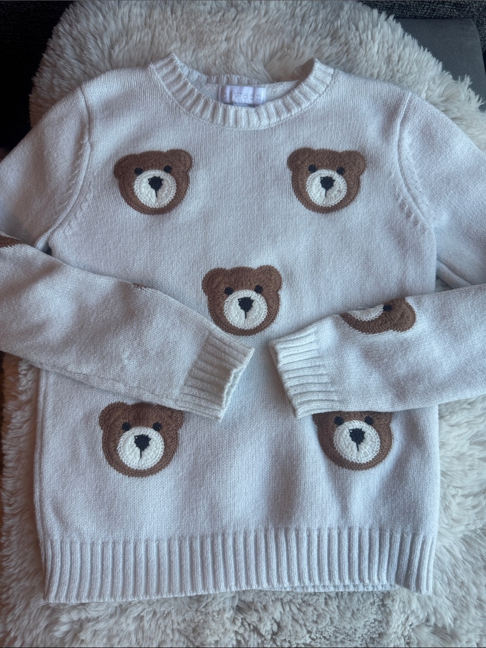 Btween size 4T Bear Motif Knit Sweater